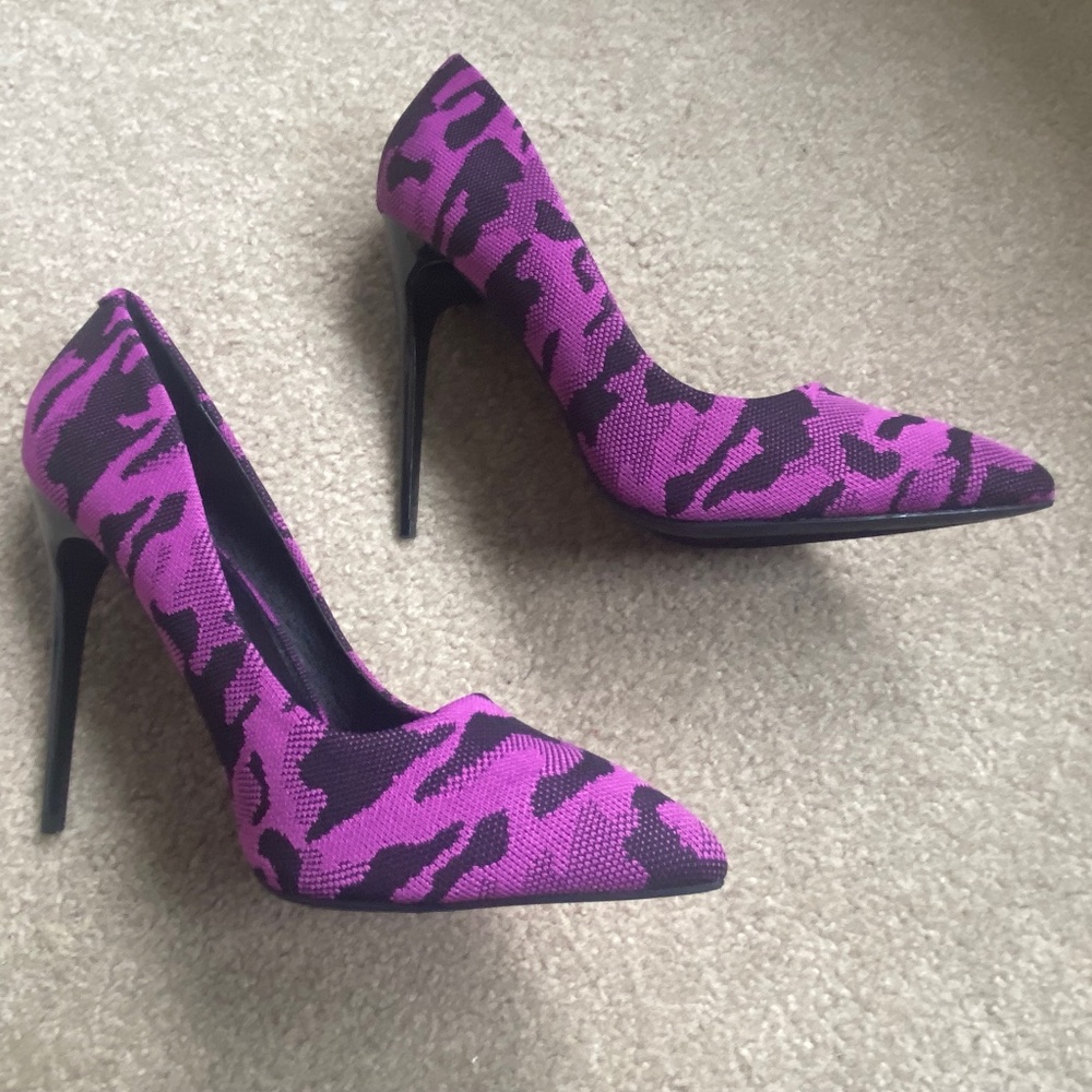New "Beast" purple and black camo heels, size 8.5